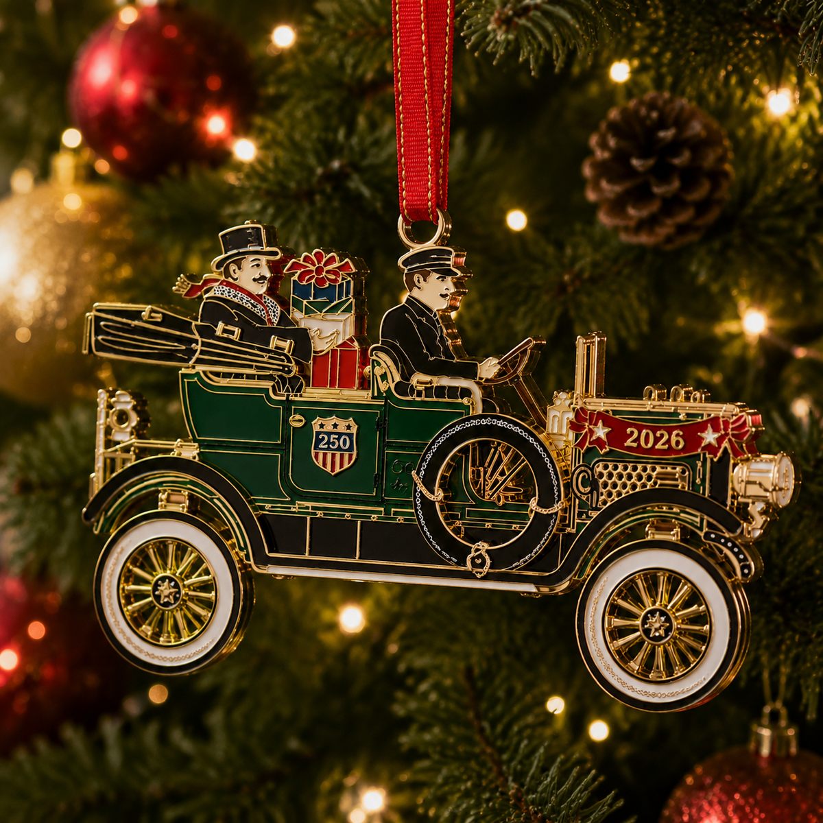 ✨250th Anniversary Edition Vintage Car Christmas Ornament