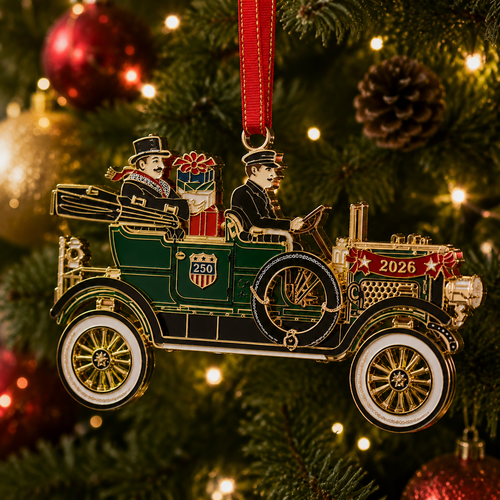 ✨250th Anniversary Edition Vintage Car Christmas Ornament
