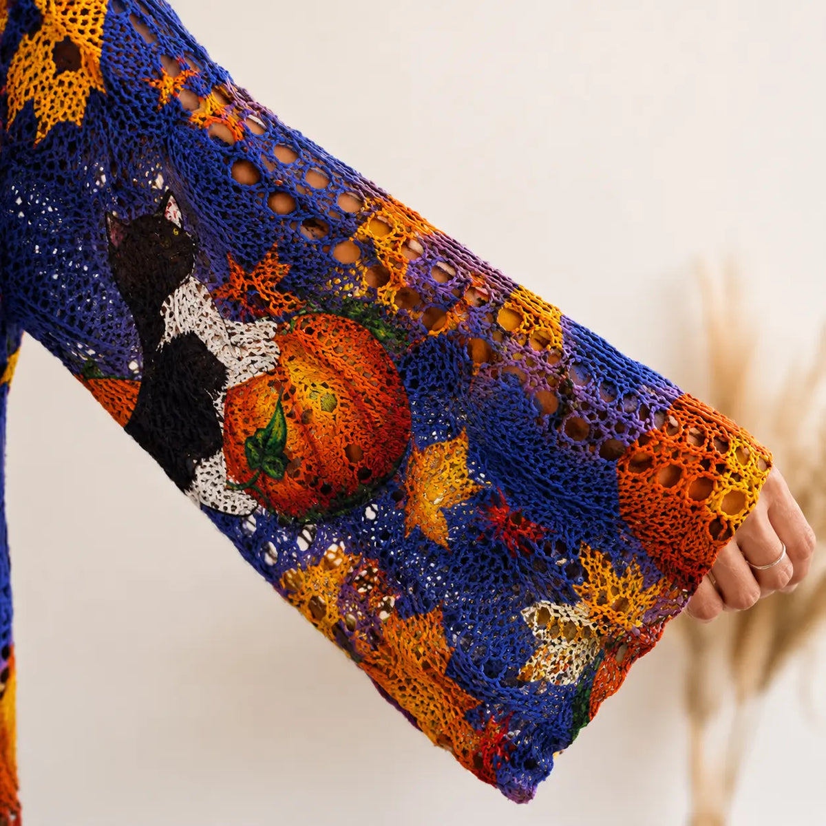 Women's Long-Sleeve Style Knitwear Piece, Halloween Pumpkin-Bat Print Casual Fall Pullover🎃 - image 12